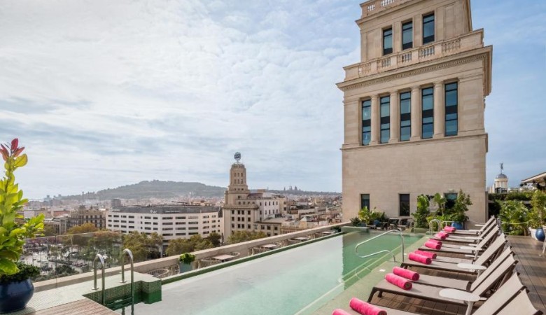 BARSELONA KONAKLAMA REHBERİ ve Ucuz Konaklama